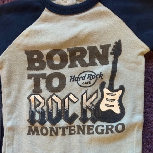 Hard Rock Cafe and Lennon & McCarthy baby onesies - 6 months - Picture 2 of 5